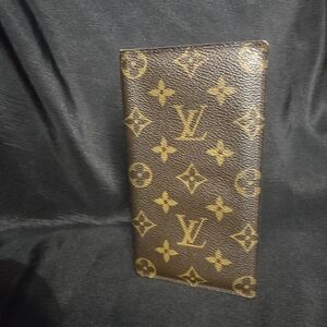 Lg Bifold LV Monogram Wallet
